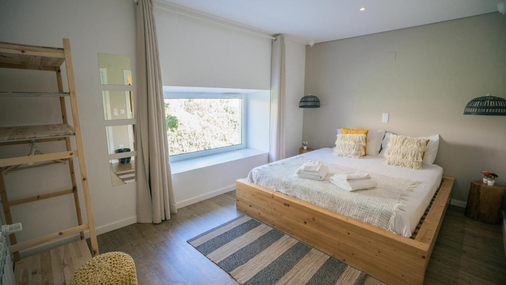 Lapoint Surf Camp Ericeira Hostel Kültér fotó