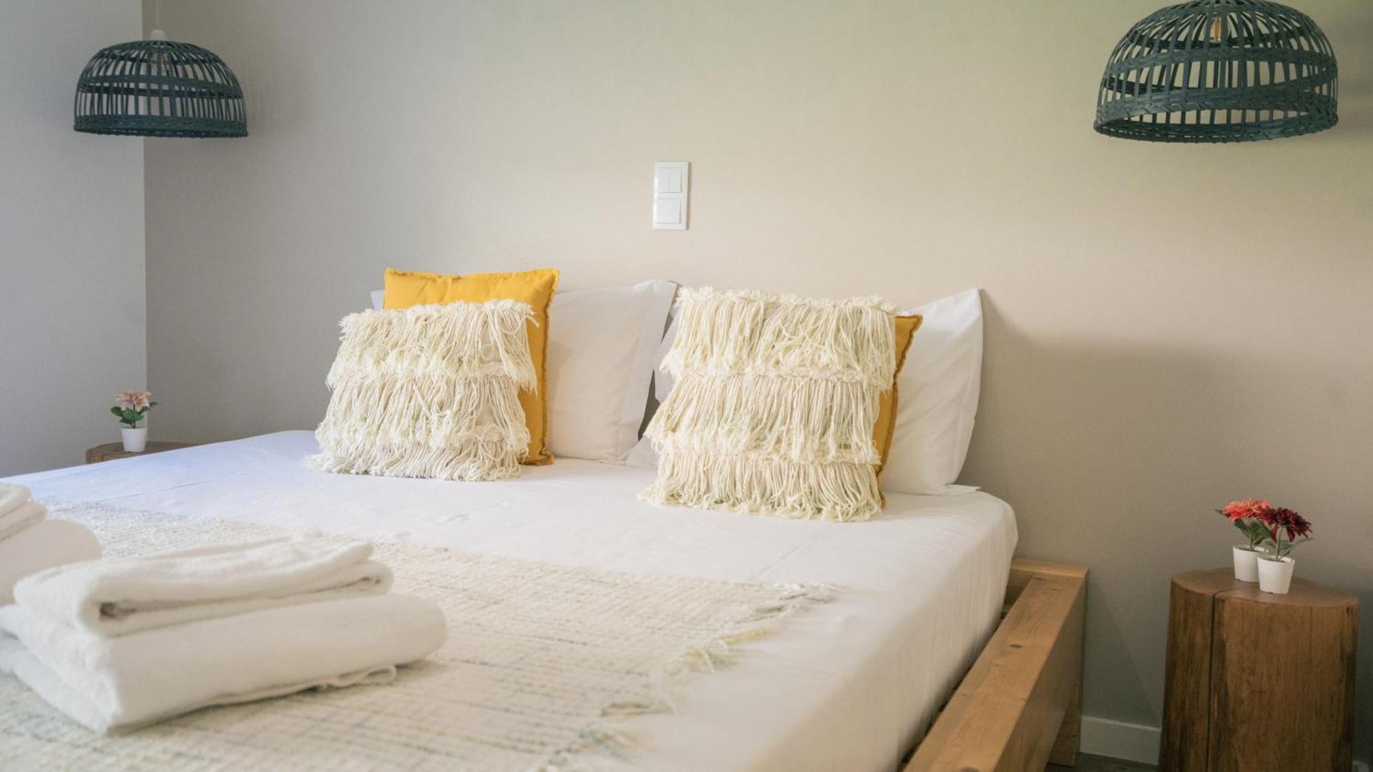 Lapoint Surf Camp Ericeira Hostel Kültér fotó