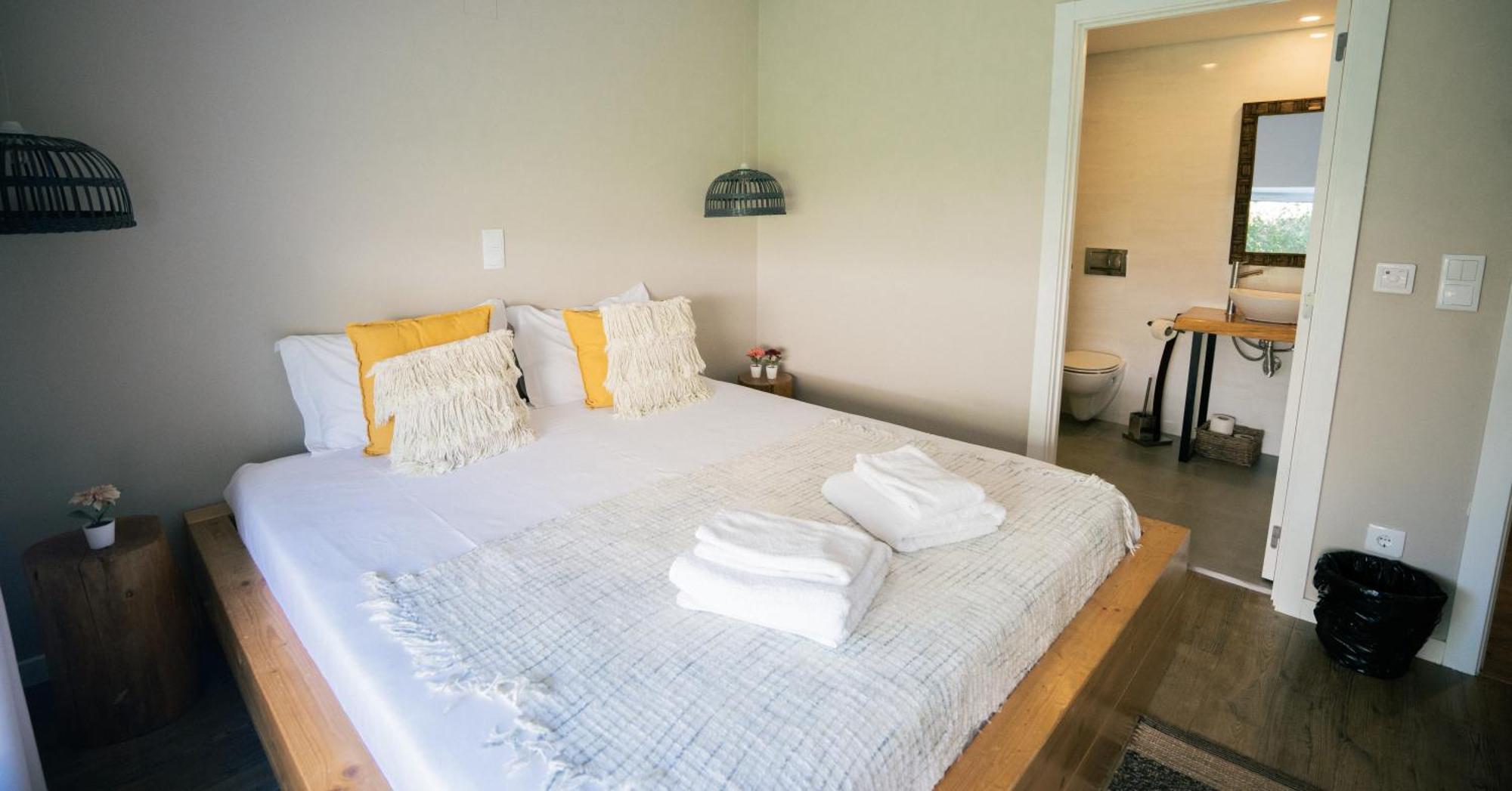 Lapoint Surf Camp Ericeira Hostel Kültér fotó