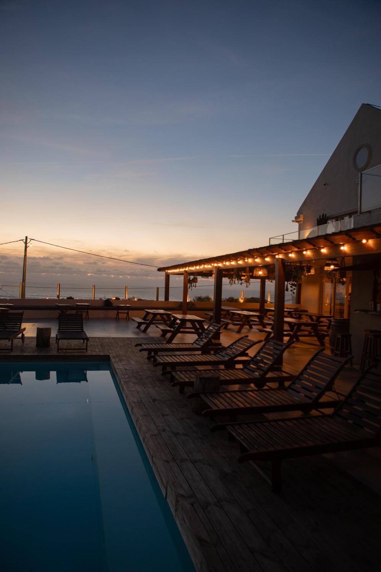 Lapoint Surf Camp Ericeira Hostel Kültér fotó